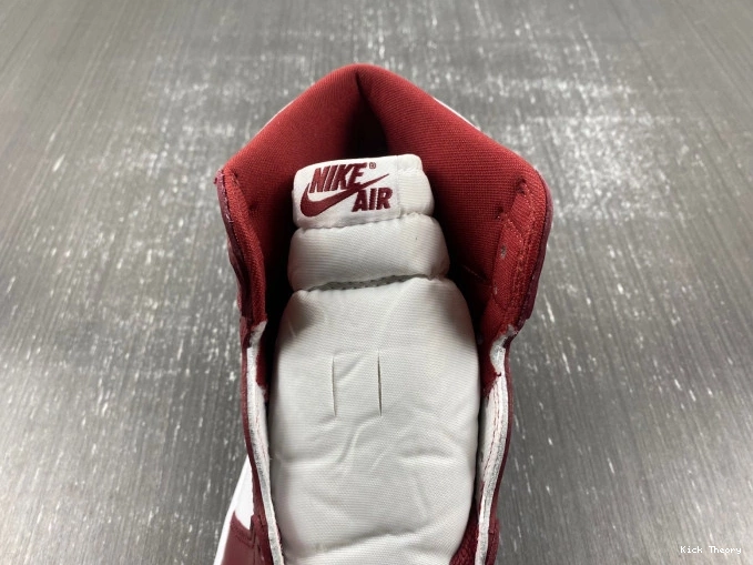 Kicked Out Shoe Store High Red OG Air DZ5485-160 1 Team Jordan 0807
